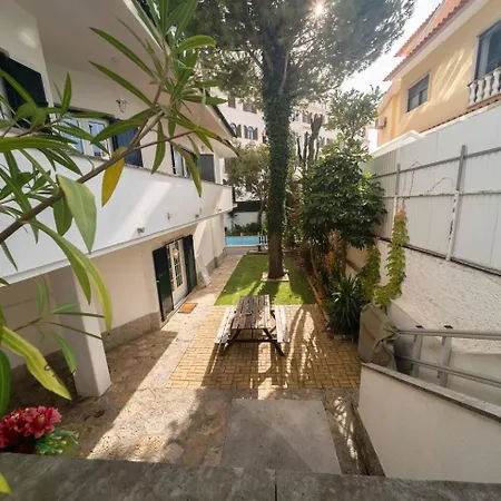 Chic Coastal Pool, Garden & Vibes